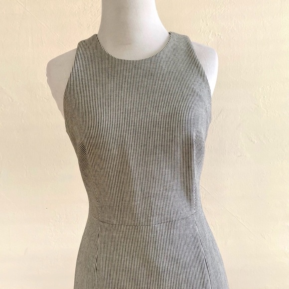 Banana Republic Stripe Dress - Picture 5 of 9